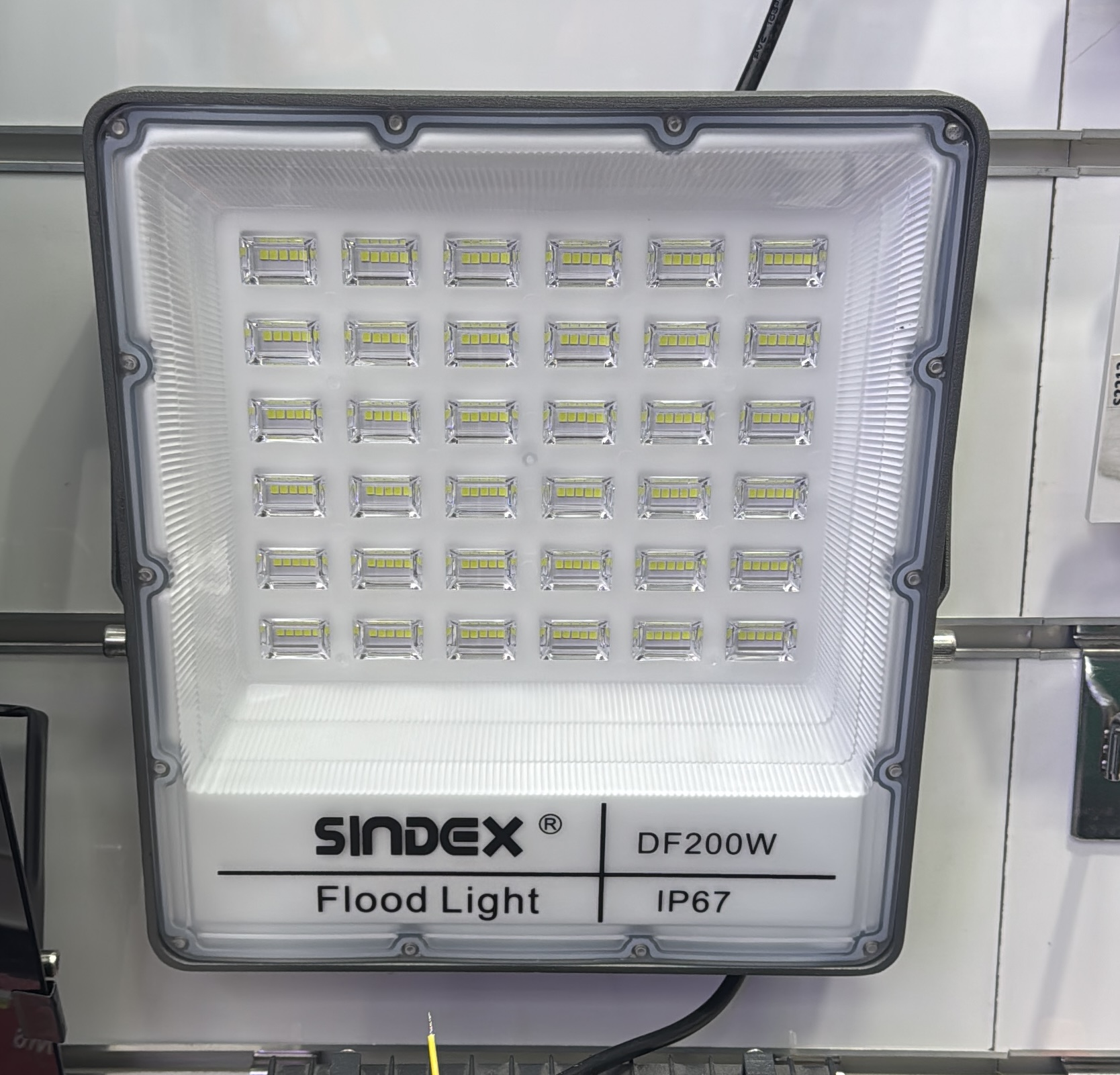 كشافه SINDEX  200 W